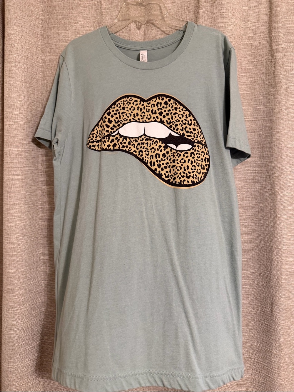 Women’s Graphic Tee with Leopard Lip Print - Sage